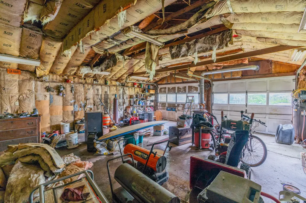 41 River Road Boothbay ME 04537