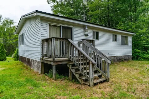 41 River Road Boothbay ME 04537