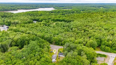 41 River Road Boothbay ME 04537
