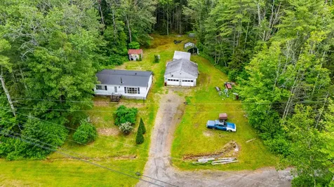 41 River Road Boothbay ME 04537