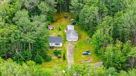 41 River Road Boothbay ME 04537