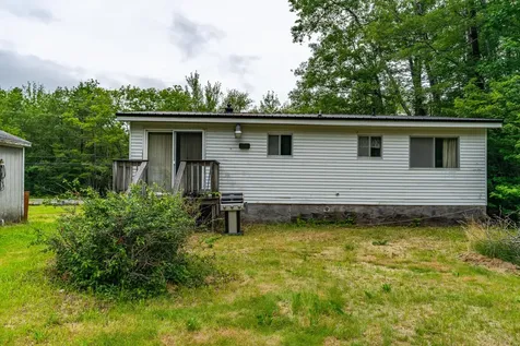 41 River Road Boothbay ME 04537