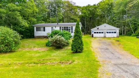 41 River Road Boothbay ME 04537