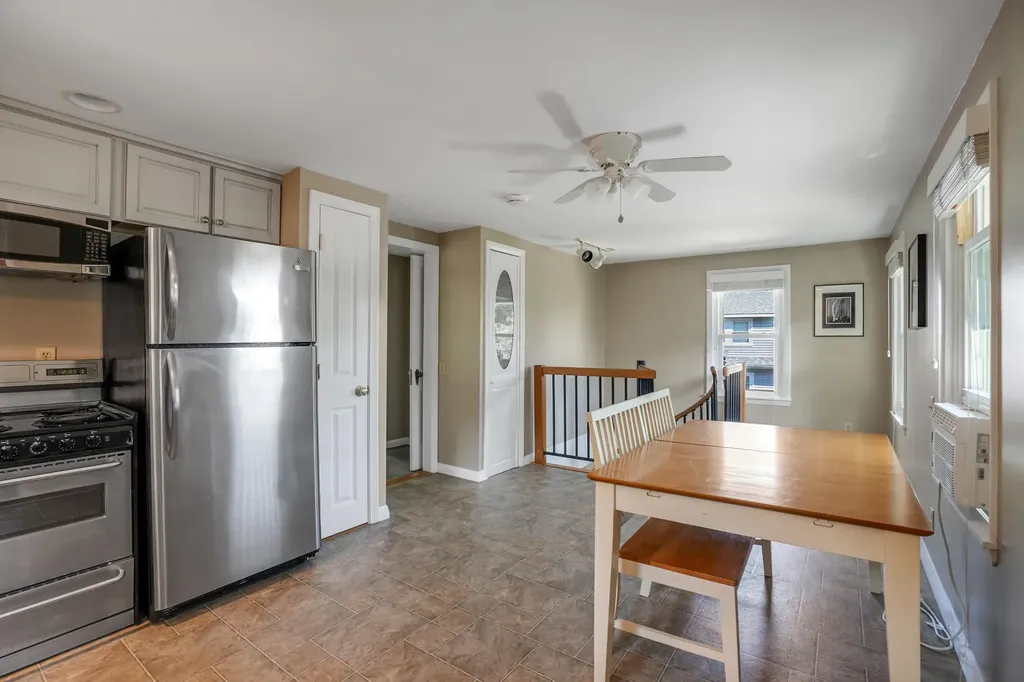 35 Kings Lane Ogunquit ME 03907