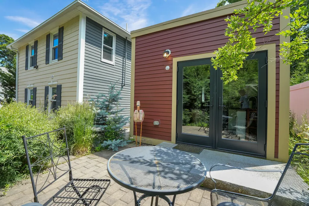 35 Kings Lane Ogunquit ME 03907