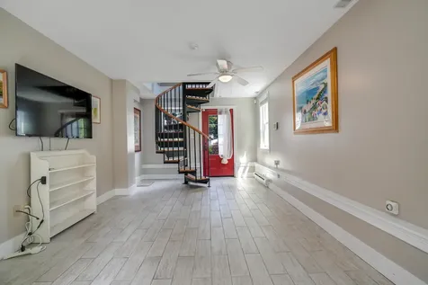 35 Kings Lane Ogunquit ME 03907