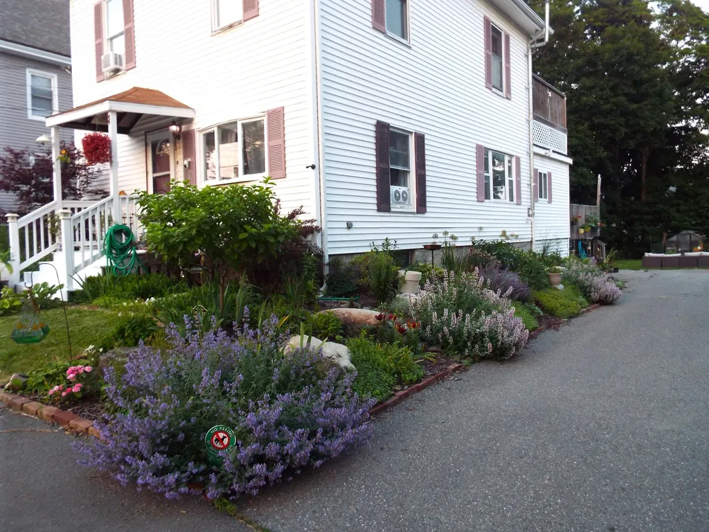 48 6th Street Bangor ME 04401
