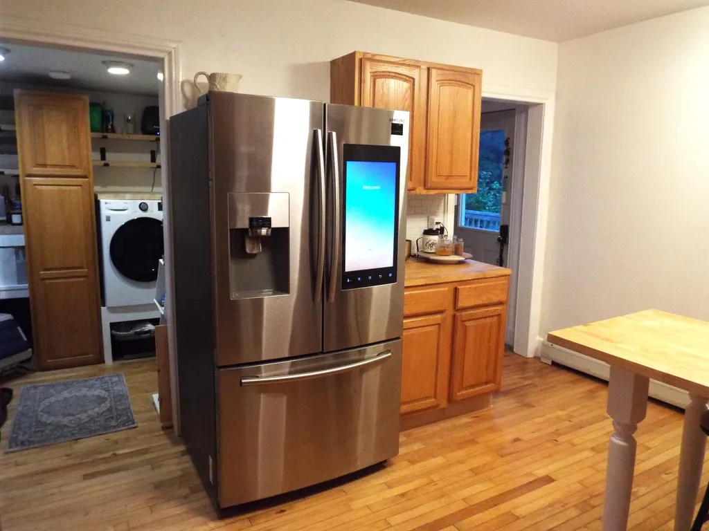 48 6th Street Bangor ME 04401