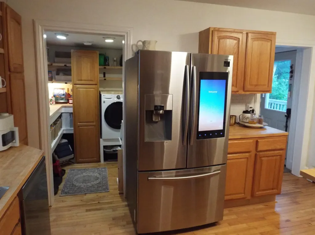 48 6th Street Bangor ME 04401