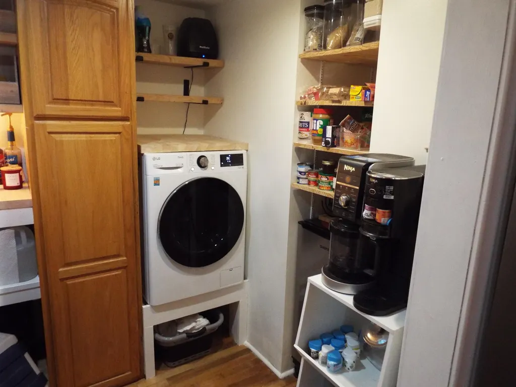48 6th Street Bangor ME 04401