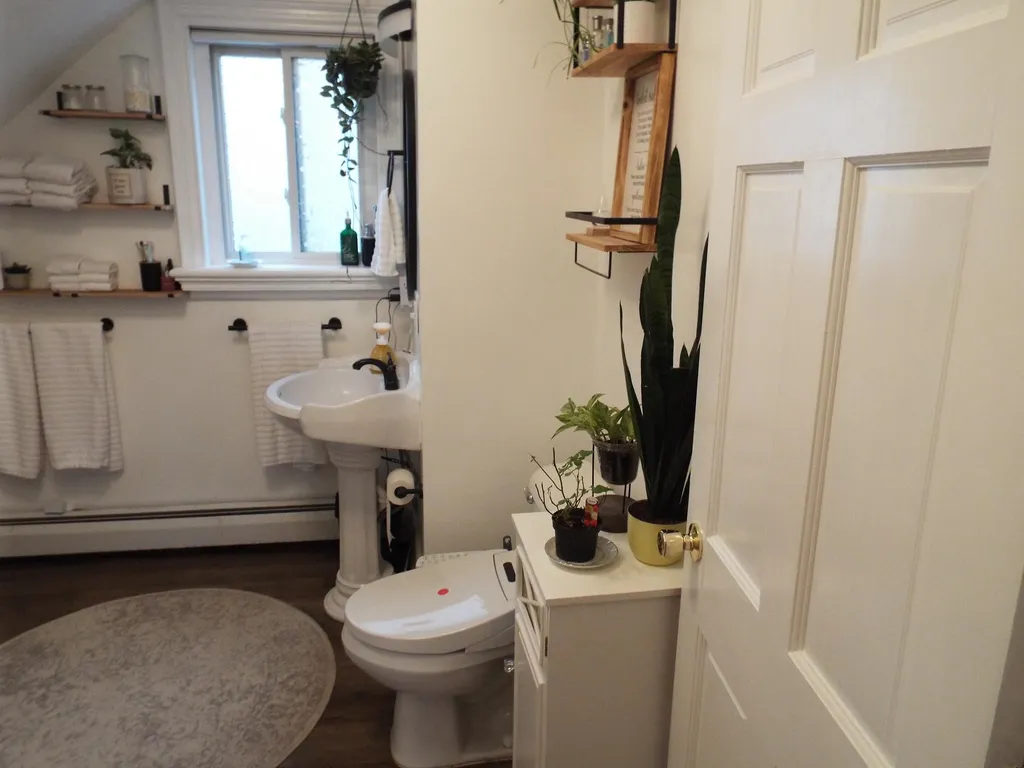 48 6th Street Bangor ME 04401