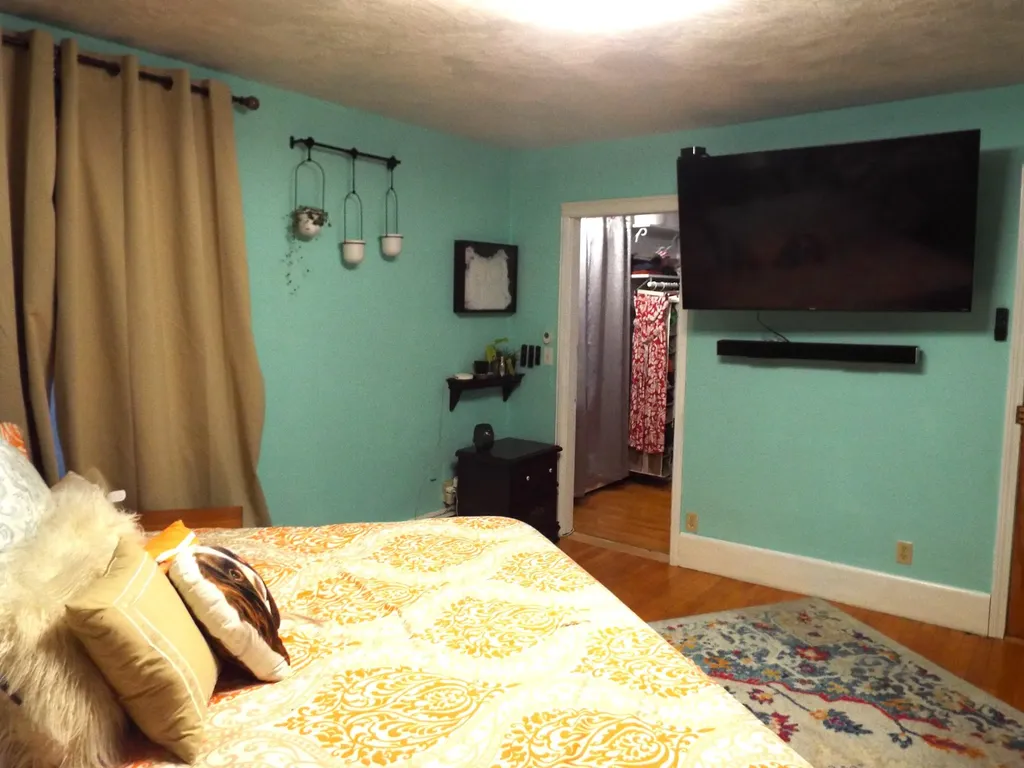 48 6th Street Bangor ME 04401