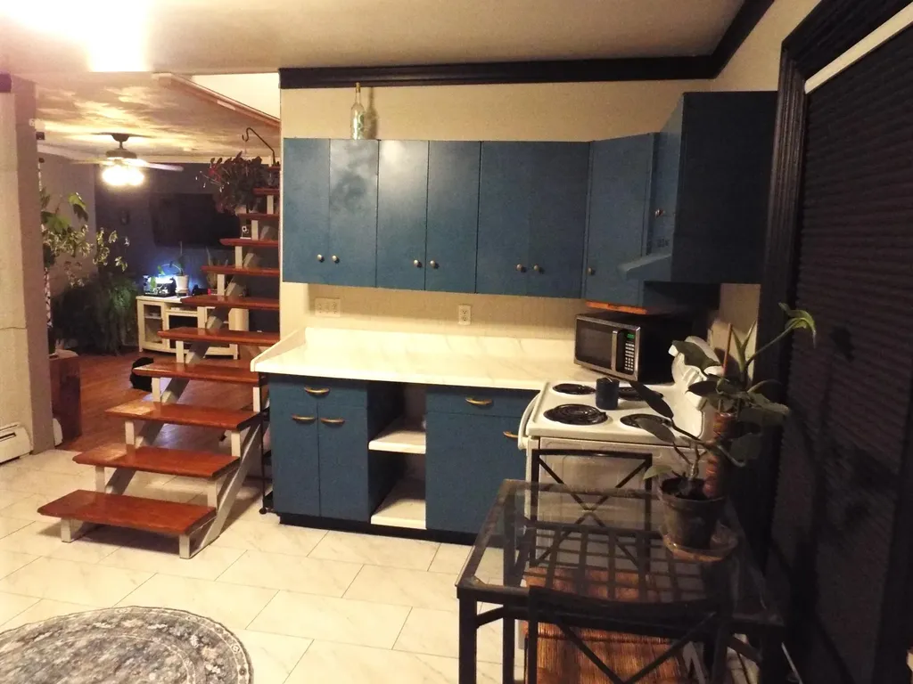 48 6th Street Bangor ME 04401
