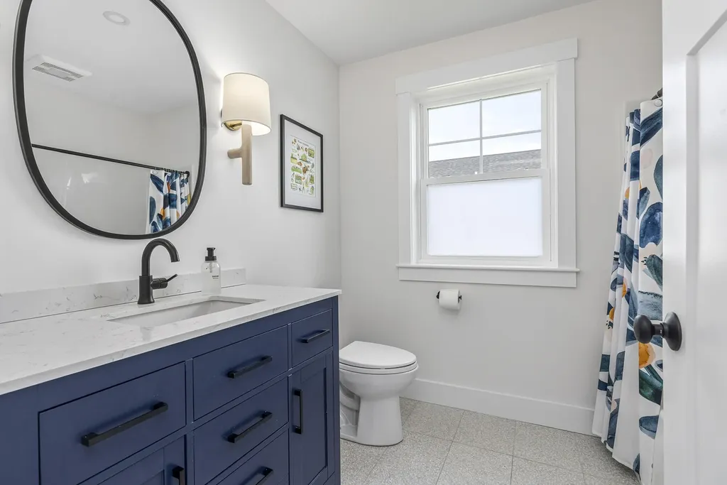 8 Waxwing Lane Falmouth ME 04105