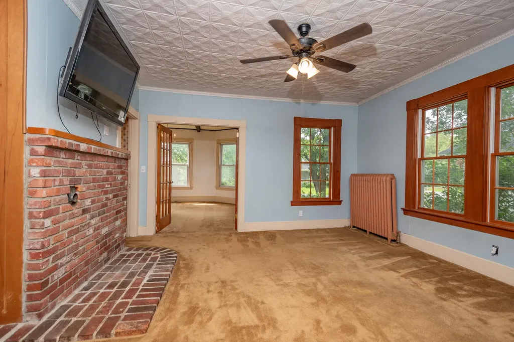18 Prospect Street Skowhegan ME 04976