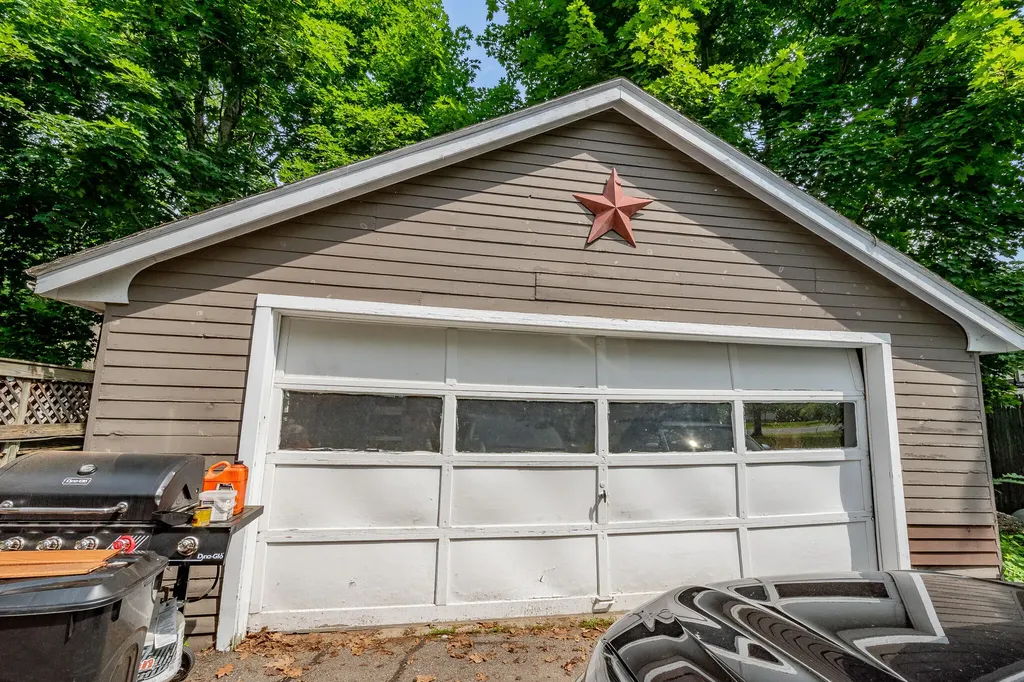 18 Prospect Street Skowhegan ME 04976