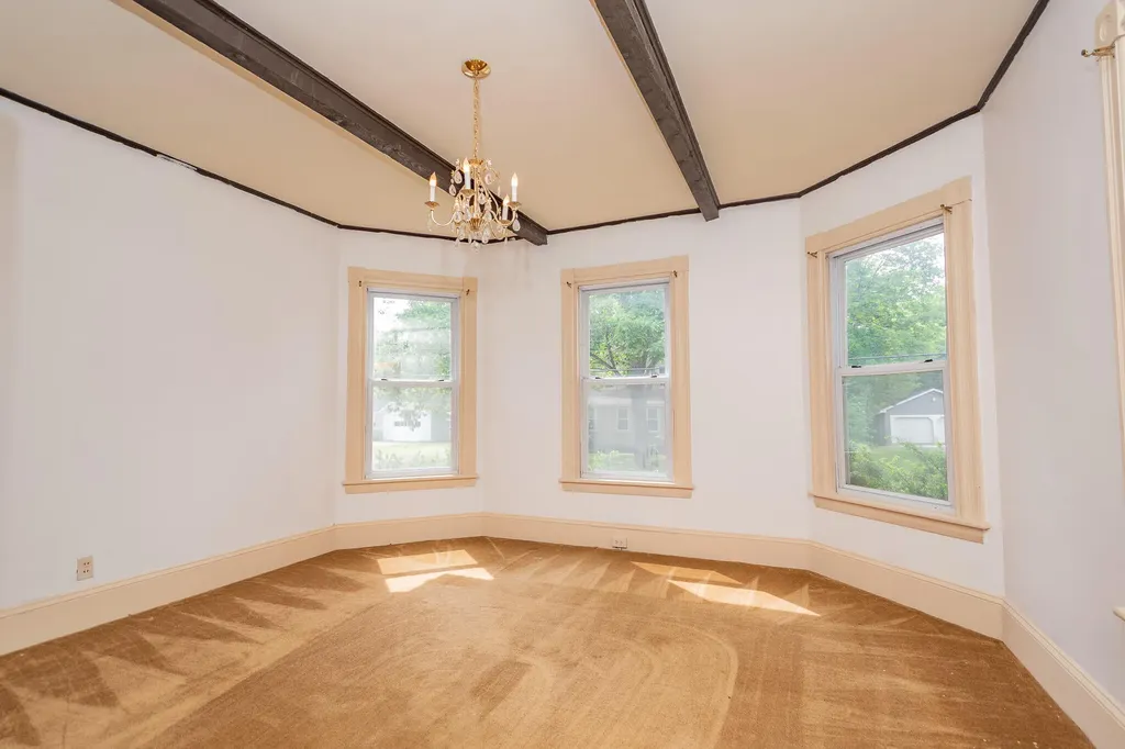 18 Prospect Street Skowhegan ME 04976