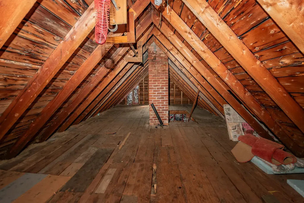 18 Prospect Street Skowhegan ME 04976
