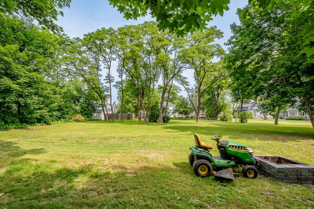 18 Prospect Street Skowhegan ME 04976