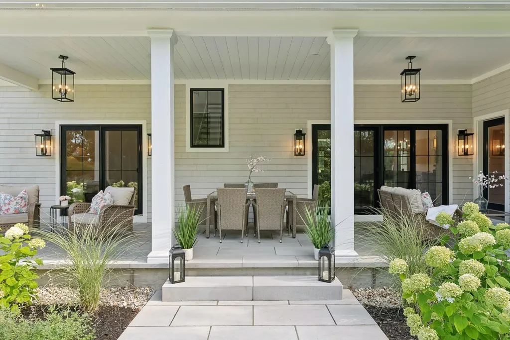 353 Pool Street Biddeford ME 04005