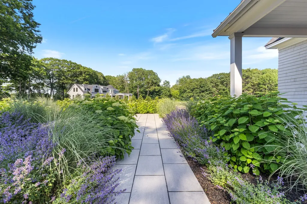 353 Pool Street Biddeford ME 04005