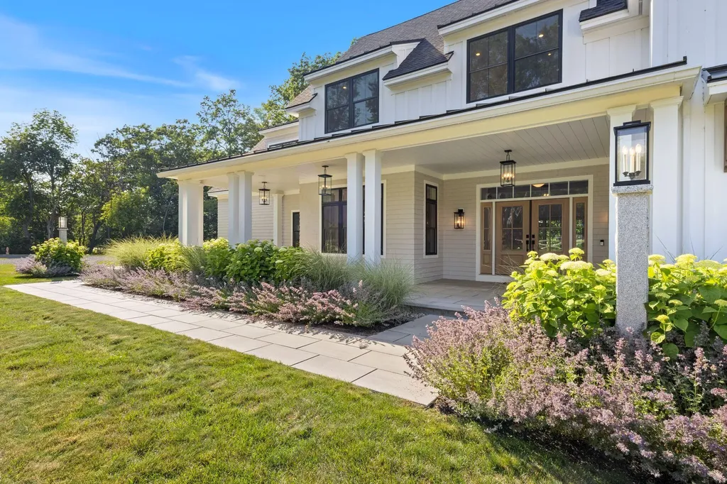353 Pool Street Biddeford ME 04005