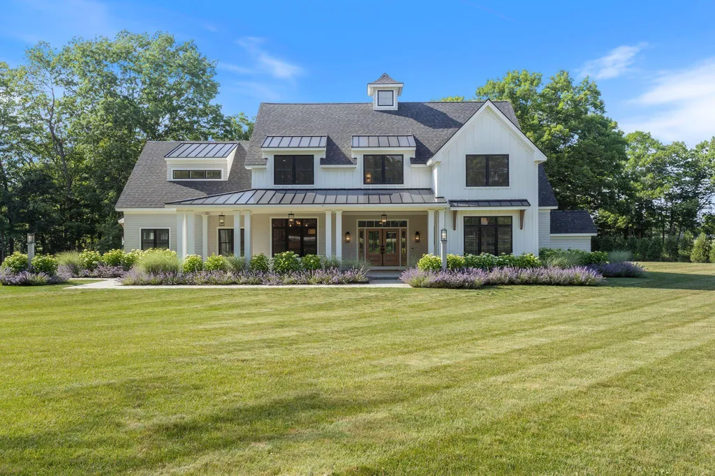 353 Pool Street Biddeford ME 04005