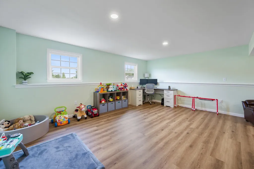 6 Silas Warren Drive Hermon ME 04401