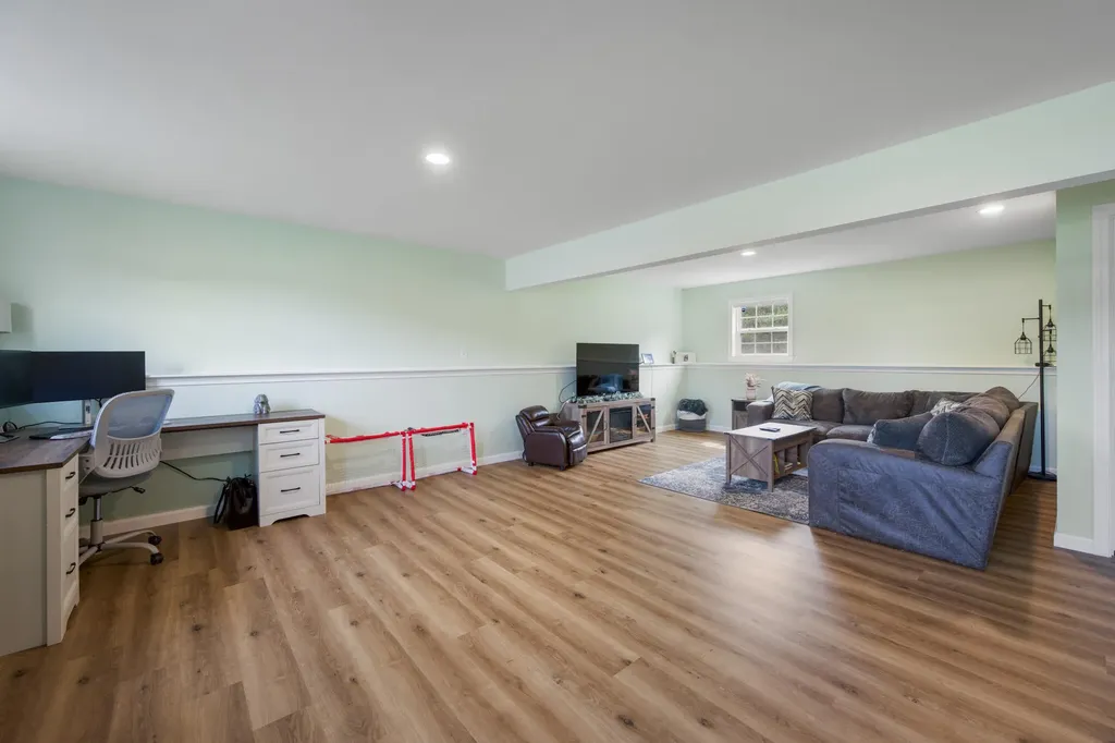 6 Silas Warren Drive Hermon ME 04401
