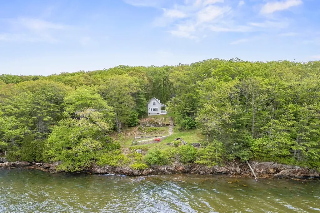 91 Bay Shore Road Westport Island ME 04578