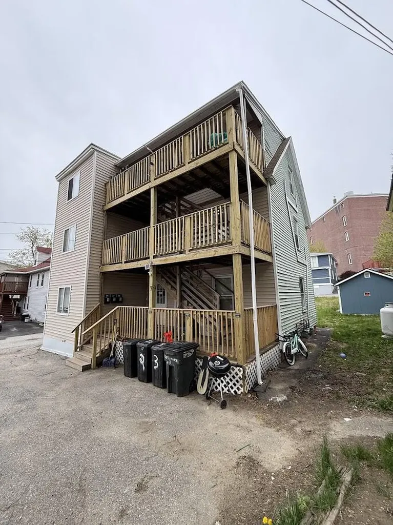 7 Jack Court Lewiston ME 04240