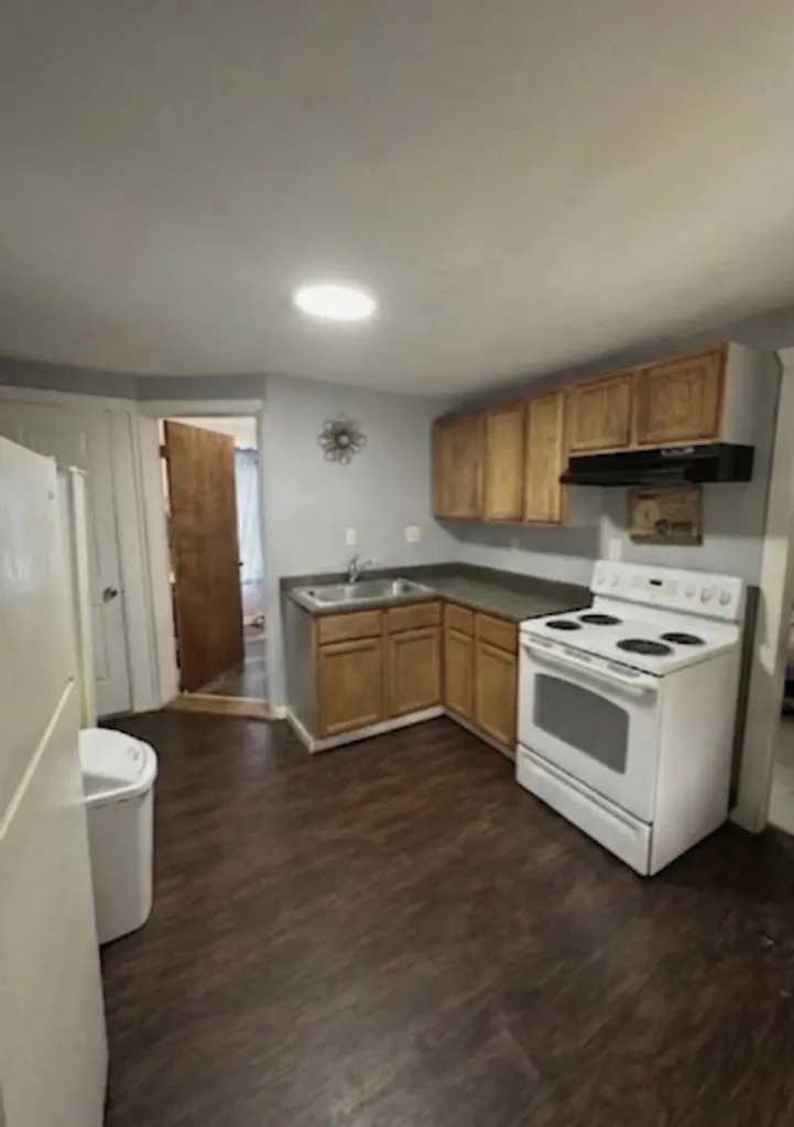 7 Jack Court Lewiston ME 04240