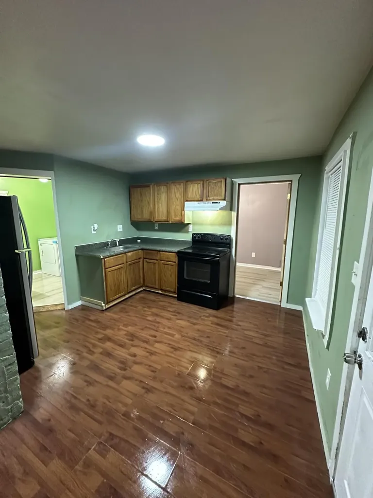 7 Jack Court Lewiston ME 04240