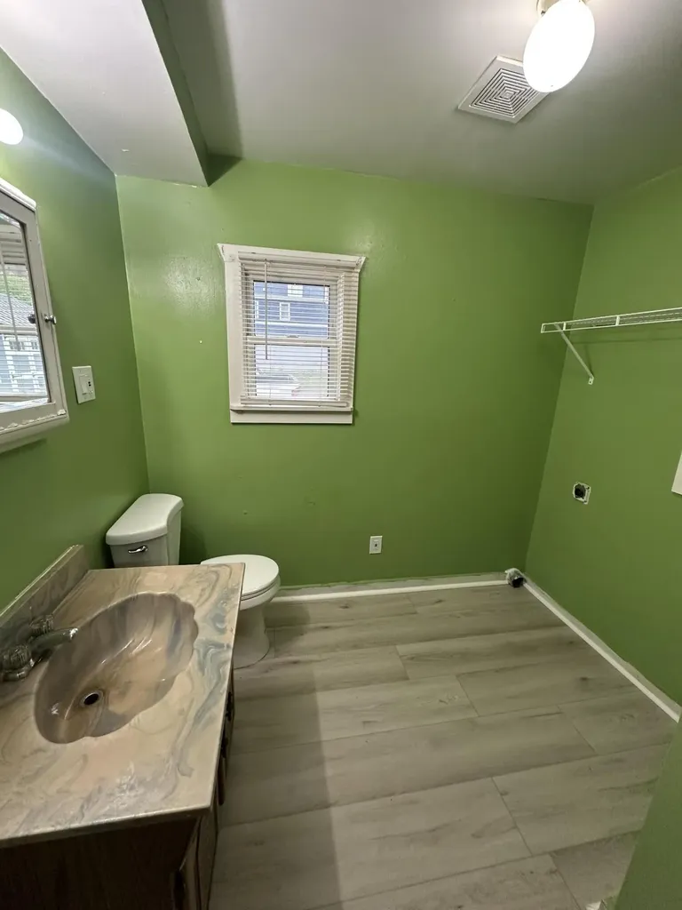 7 Jack Court Lewiston ME 04240