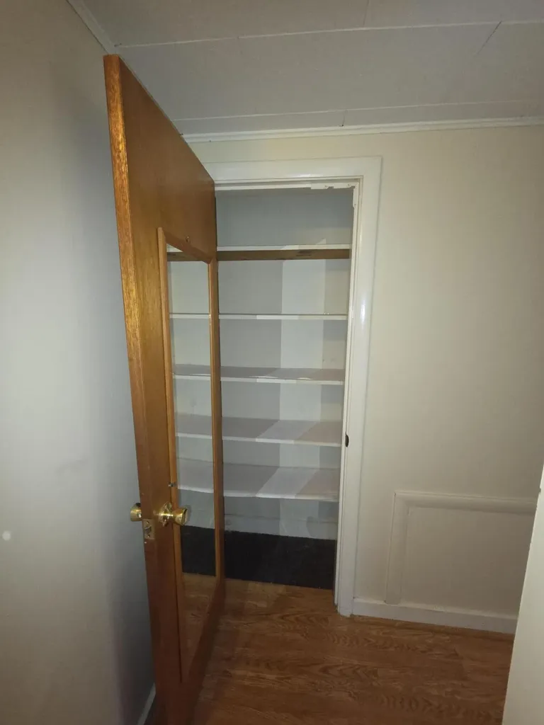 7 Turner Lane Paris ME 04281