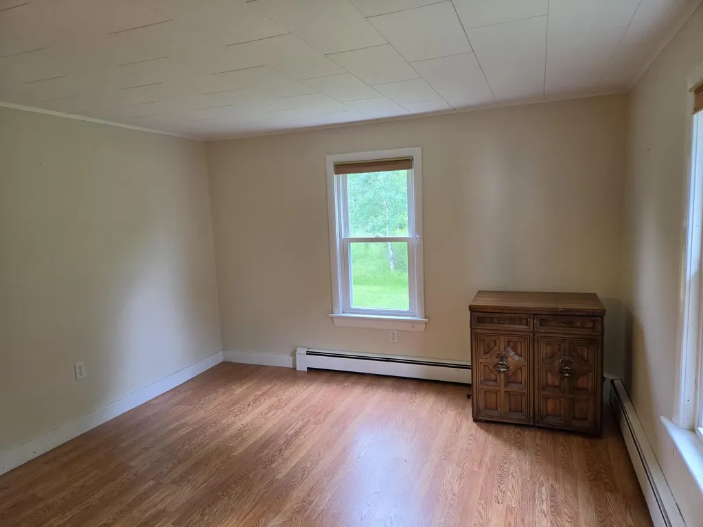 7 Turner Lane Paris ME 04281