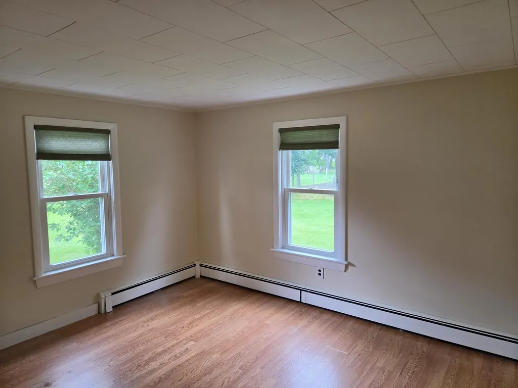 7 Turner Lane Paris ME 04281