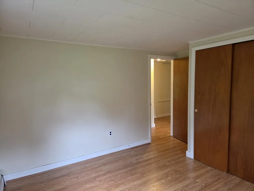 7 Turner Lane Paris ME 04281
