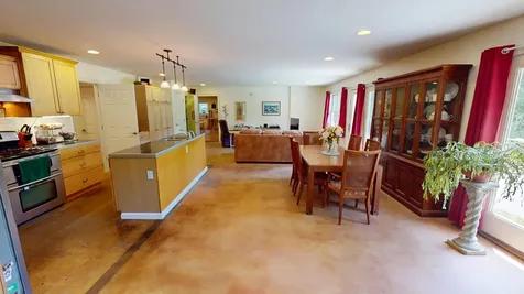 43 Richards Road Glenburn ME 04401