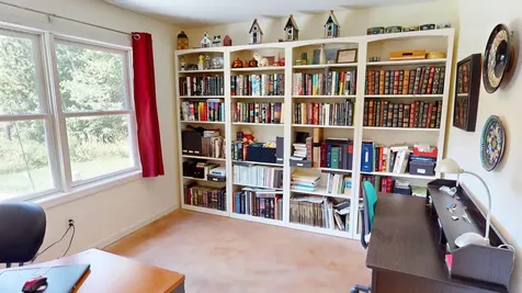 43 Richards Road Glenburn ME 04401