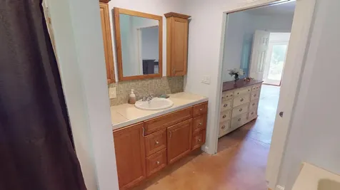 43 Richards Road Glenburn ME 04401