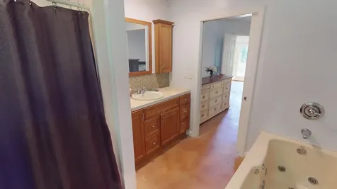 43 Richards Road Glenburn ME 04401