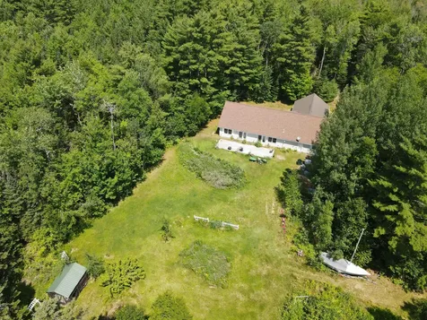 43 Richards Road Glenburn ME 04401