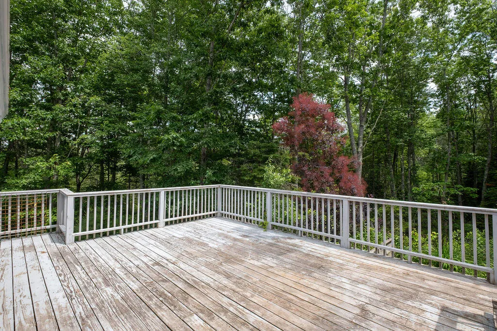 9 Graytown Road Sedgwick ME 04676