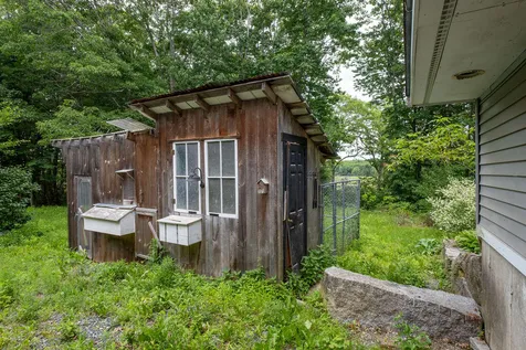 9 Graytown Road Sedgwick ME 04676