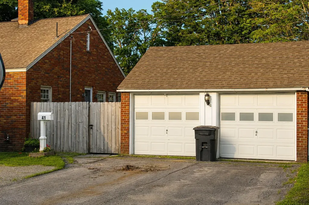 41 Western Avenue Fairfield ME 04937