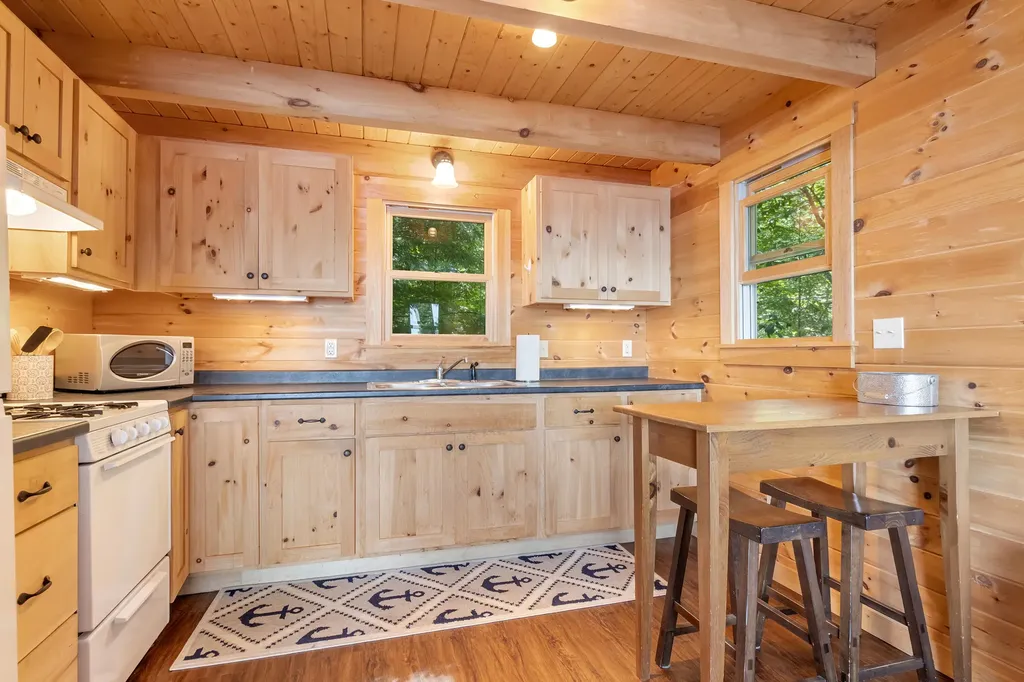 173 Station Lane Warren ME 04864