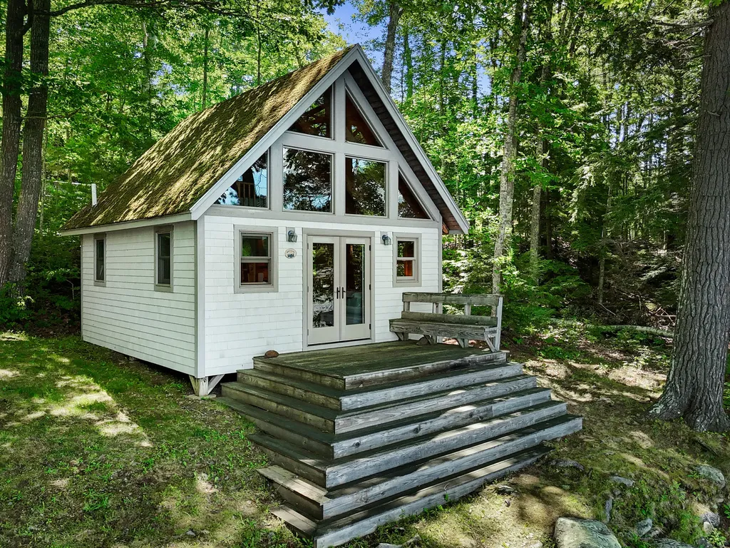 173 Station Lane Warren ME 04864