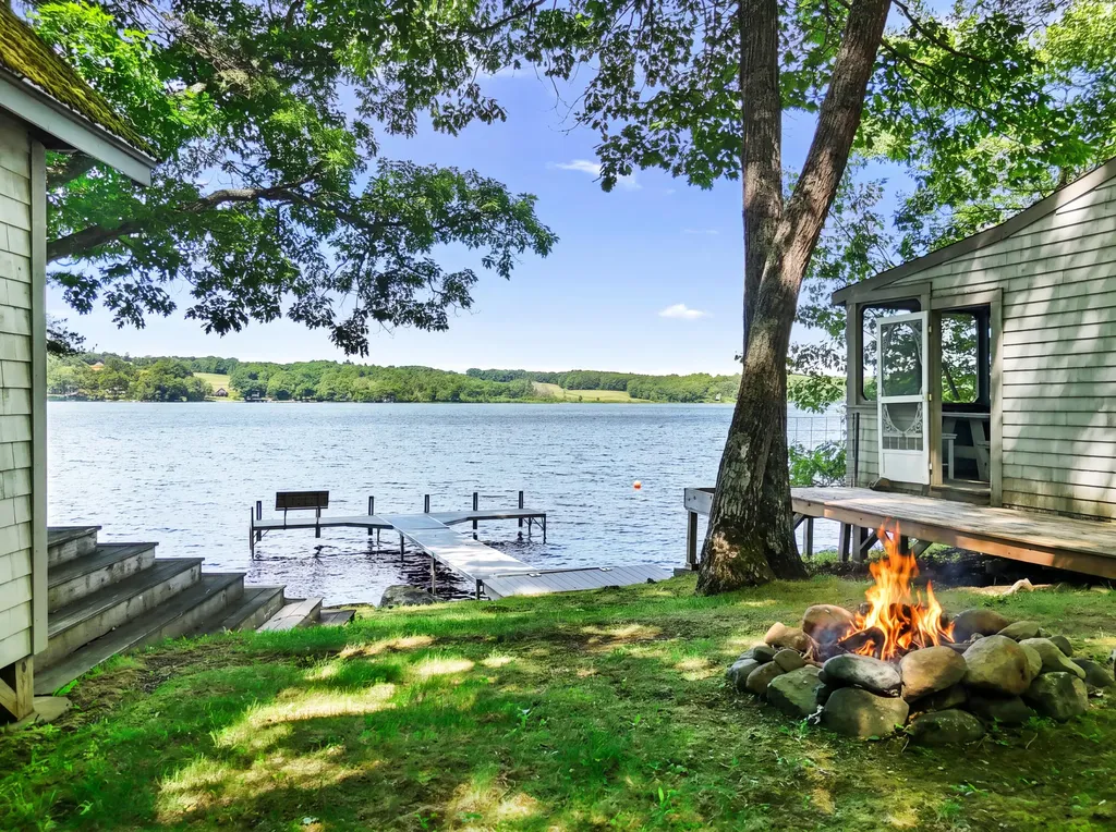 173 Station Lane Warren ME 04864