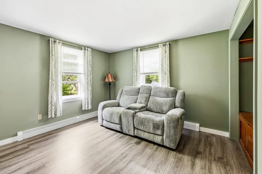 23 Plaza Drive Sanford ME 04073